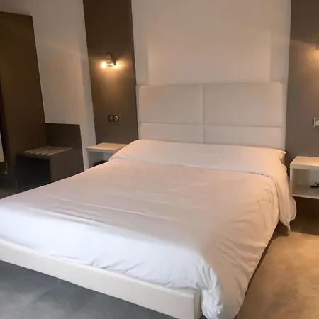 Hotel Logis Le Regal & Saint-Die-des-Vosges