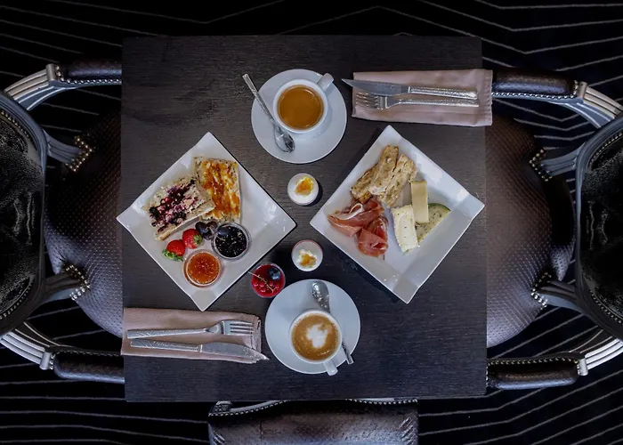 Logis Le Regal & Hotel 3*