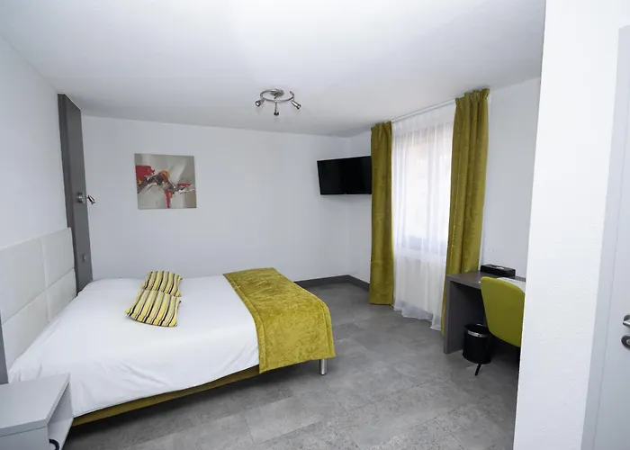 Hotel Logis Le Regal & Saint-Die-des-Vosges